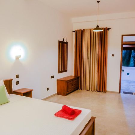 Sweet Emotion Hotel Mirissa Exterior foto